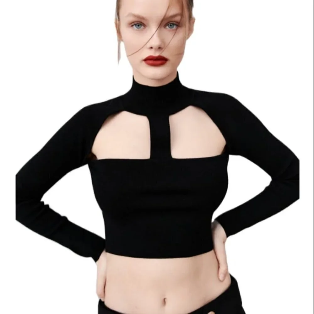 ZARA KNIT HIGH-NECK TOP WITH CUT-OUT DETAIL BLACK | 3519/013 SIZE S